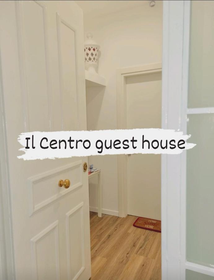 Il Centro Guest House 那不勒斯 客房 照片
